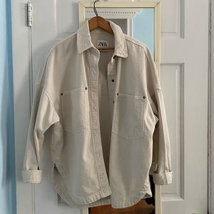 Off-white shirt jacket